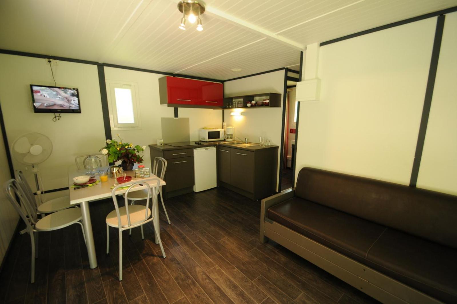 Camping Capfun La Breteche Les Épesses Zimmer foto
